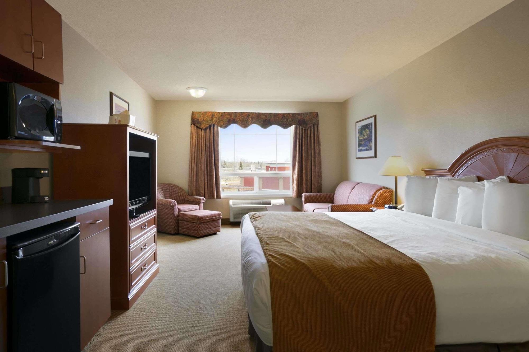 Super 8 By Wyndham Fort Nelson Bc Zewnętrze zdjęcie